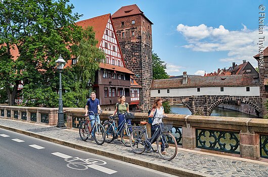 Altstadt Nürnberg – Mit dem Fahrrad | Nuremberg Old Town – By bike