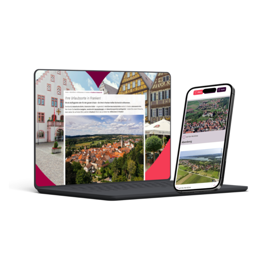 Laptop und Smartphone zeigen Webseiten mit Informationen und Bildern zu Urlaubsorten in Franken, Deutschland.